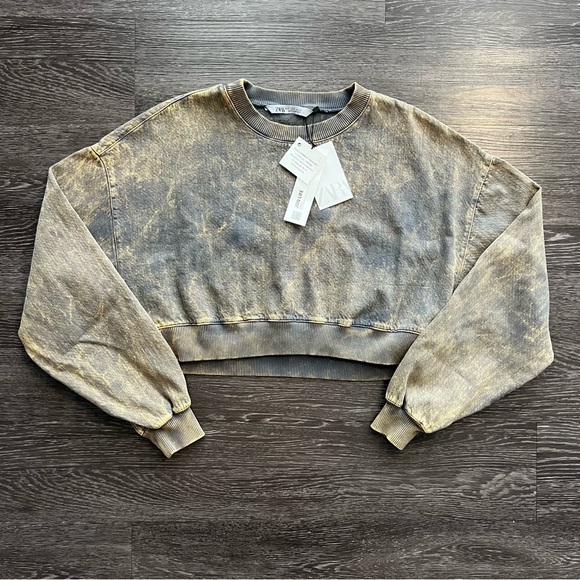 Zara Tops - NWT Zara Washed Effect Boxy Oversized Cropped Sweatshirt